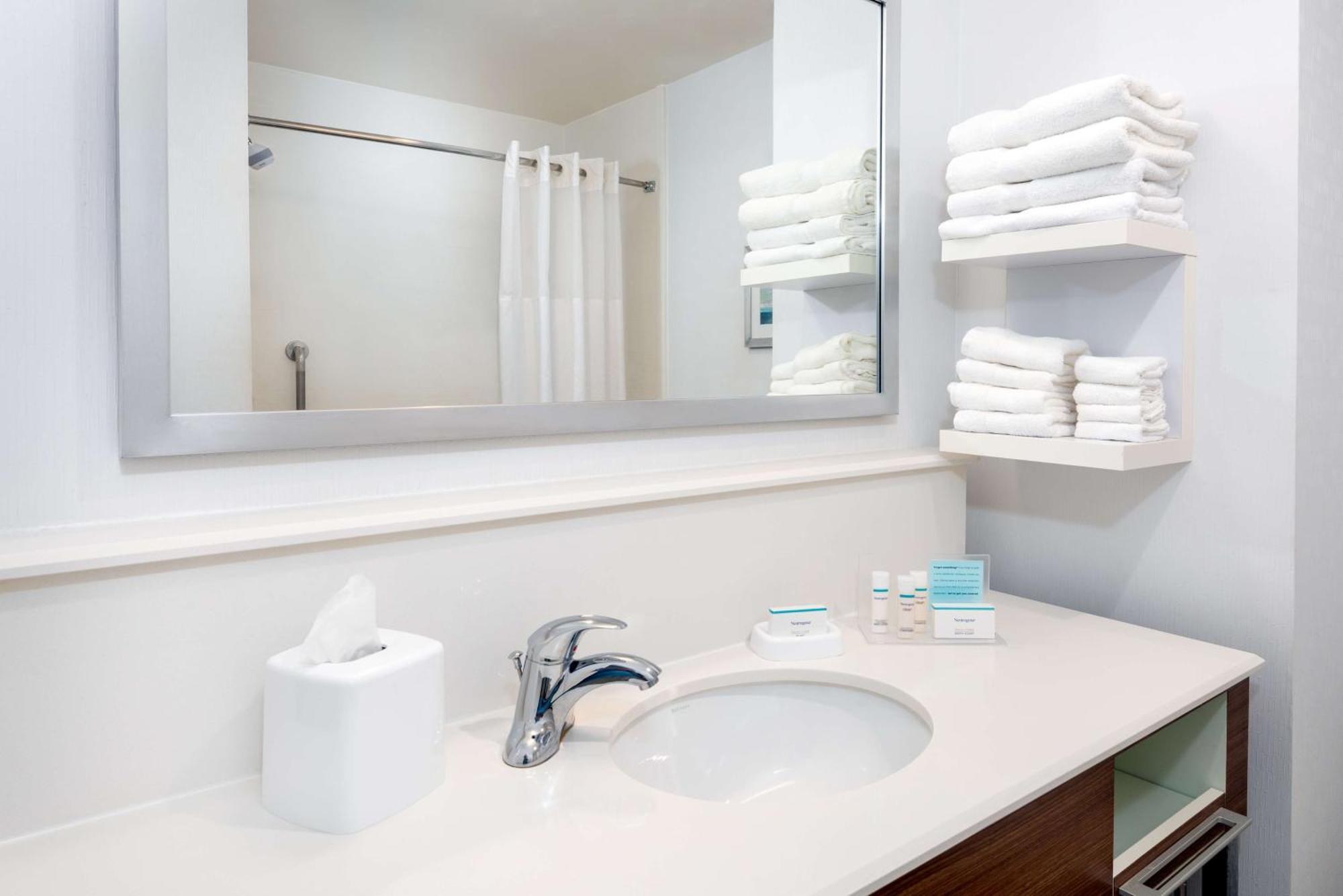Hampton Inn & Suites Tallahassee Capitol-University Ngoại thất bức ảnh