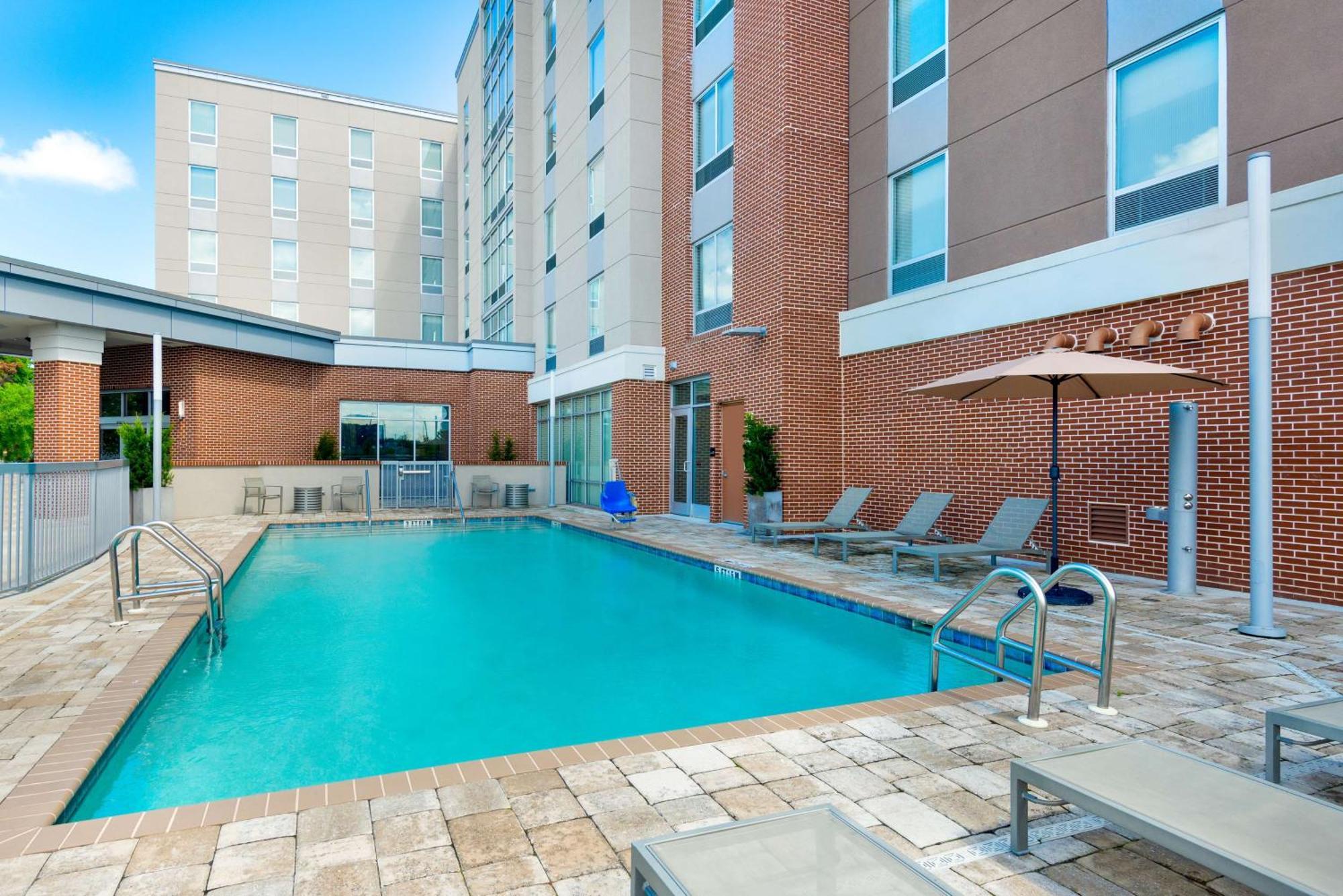 Hampton Inn & Suites Tallahassee Capitol-University Ngoại thất bức ảnh